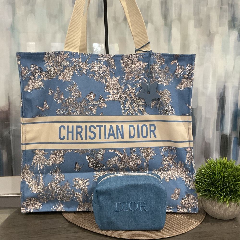 CD Blue Tote and Matching Pouch